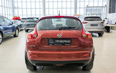 Nissan Juke II, 2011 год, 830 000 рублей, 6 фотография