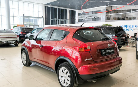 Nissan Juke II, 2011 год, 830 000 рублей, 7 фотография