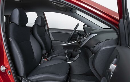 Hyundai Solaris II рестайлинг, 2013 год, 919 000 рублей, 8 фотография