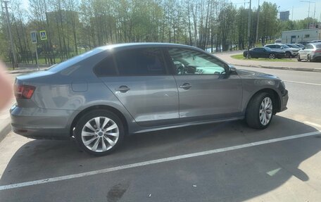 Volkswagen Jetta VI, 2016 год, 1 350 000 рублей, 4 фотография