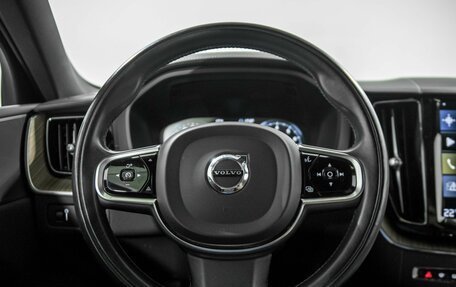 Volvo XC60 II, 2021 год, 4 368 000 рублей, 9 фотография