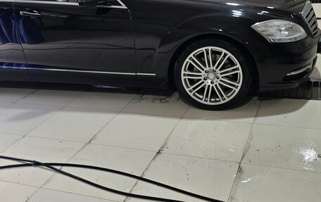 Mercedes-Benz S-Класс, 2011 год, 2 070 000 рублей, 4 фотография