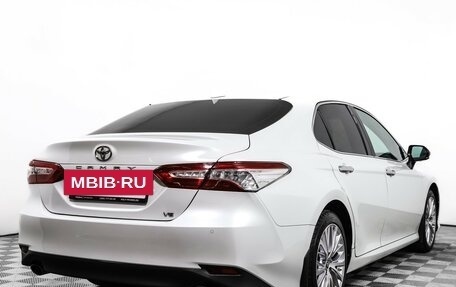 Toyota Camry, 2020 год, 3 198 000 рублей, 5 фотография
