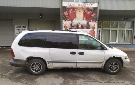 Dodge Caravan III, 1999 год, 200 000 рублей, 2 фотография