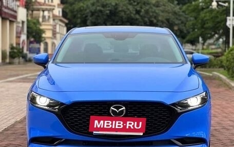 Mazda 3, 2022 год, 1 880 000 рублей, 2 фотография