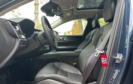 Volvo S60 III, 2021 год, 2 710 000 рублей, 9 фотография