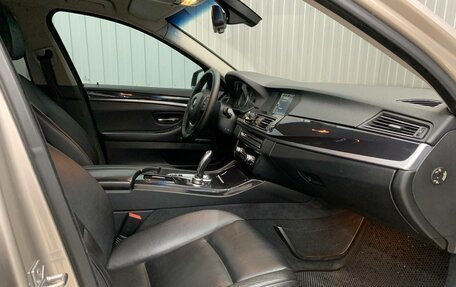 BMW 5 серия, 2011 год, 1 800 000 рублей, 10 фотография