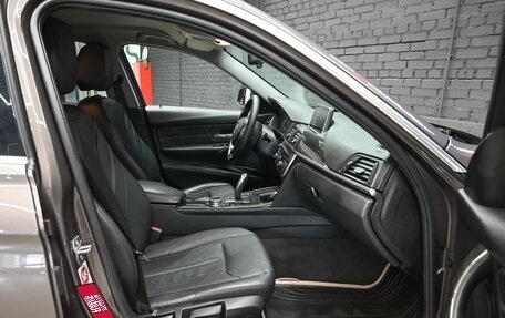 BMW 3 серия, 2015 год, 2 200 000 рублей, 13 фотография