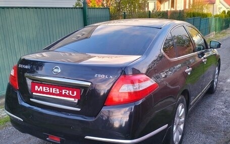 Nissan Teana, 2010 год, 890 000 рублей, 6 фотография