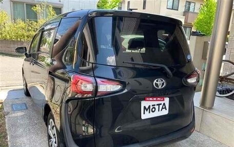 Toyota Sienta II, 2020 год, 1 260 000 рублей, 3 фотография