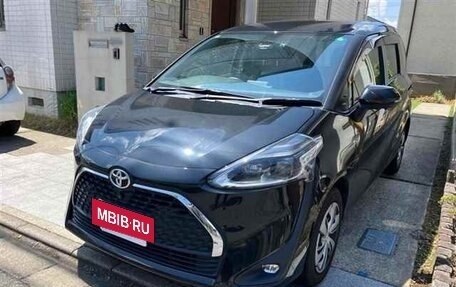 Toyota Sienta II, 2020 год, 1 260 000 рублей, 2 фотография