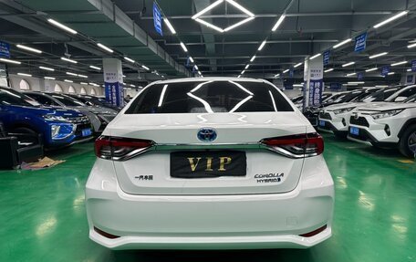 Toyota Corolla, 2021 год, 1 970 000 рублей, 5 фотография