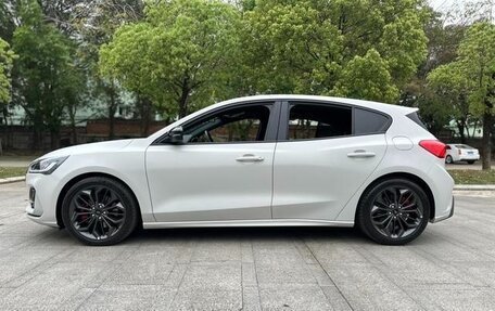 Ford Focus IV, 2024 год, 2 100 175 рублей, 3 фотография