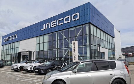 Toyota Opa I рестайлинг, 2000 год, 450 000 рублей, 3 фотография