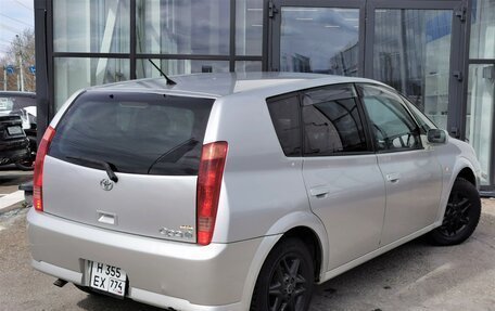 Toyota Opa I рестайлинг, 2000 год, 450 000 рублей, 2 фотография