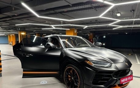 Lamborghini Urus I, 2022 год, 26 000 000 рублей, 2 фотография