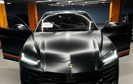 Lamborghini Urus I, 2022 год, 26 000 000 рублей, 3 фотография