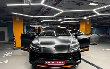 Lamborghini Urus I, 2022 год, 26 000 000 рублей, 4 фотография