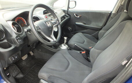 Honda Jazz II рестайлинг, 2009 год, 819 000 рублей, 8 фотография