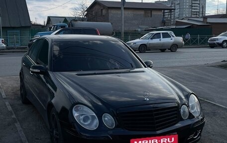 Mercedes-Benz E-Класс, 2002 год, 1 070 000 рублей, 3 фотография