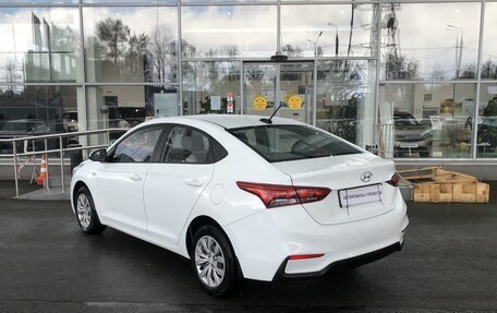Hyundai Solaris II рестайлинг, 2018 год, 1 320 000 рублей, 7 фотография