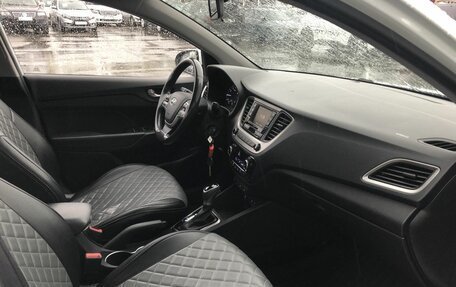 Hyundai Solaris II рестайлинг, 2018 год, 1 320 000 рублей, 9 фотография