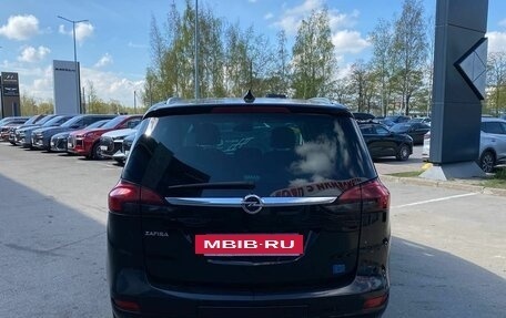 Opel Zafira C рестайлинг, 2017 год, 1 425 000 рублей, 5 фотография
