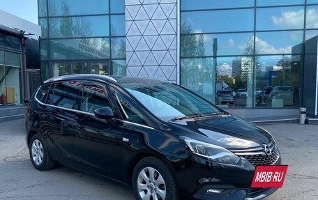 Opel Zafira C рестайлинг, 2017 год, 1 425 000 рублей, 3 фотография