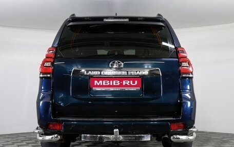 Toyota Land Cruiser Prado 150 рестайлинг 2, 2017 год, 6 200 000 рублей, 6 фотография