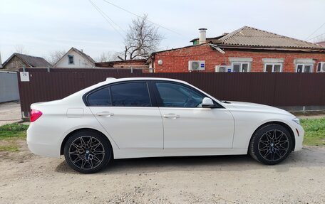 BMW 3 серия, 2016 год, 1 800 000 рублей, 2 фотография