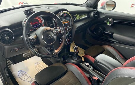 MINI Hatch, 2018 год, 2 749 000 рублей, 10 фотография