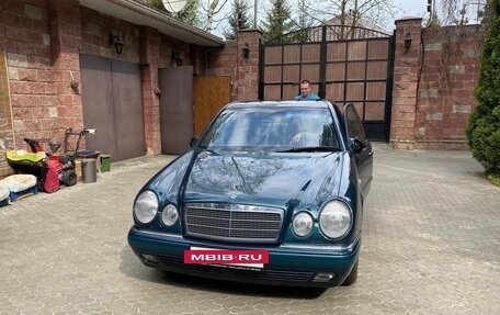 Mercedes-Benz E-Класс, 1996 год, 5 200 000 рублей, 2 фотография