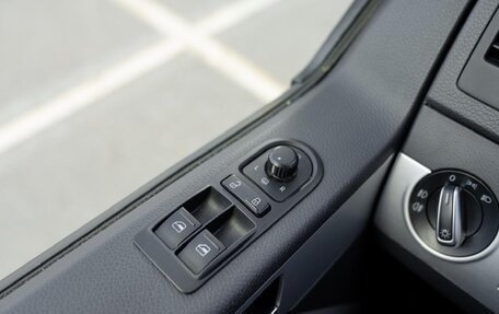 Volkswagen Multivan T5, 2012 год, 2 799 000 рублей, 16 фотография