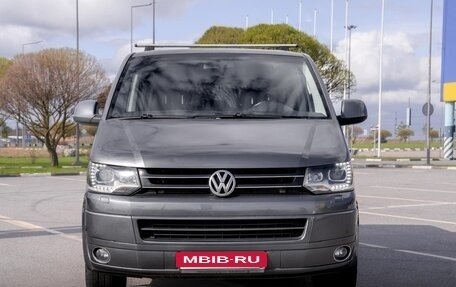 Volkswagen Multivan T5, 2012 год, 2 799 000 рублей, 8 фотография