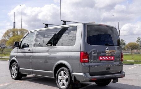 Volkswagen Multivan T5, 2012 год, 2 799 000 рублей, 6 фотография