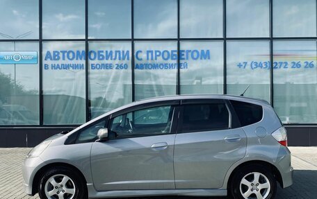 Honda Fit III, 2008 год, 750 000 рублей, 2 фотография