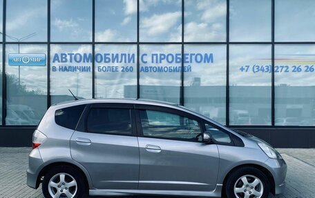 Honda Fit III, 2008 год, 750 000 рублей, 6 фотография