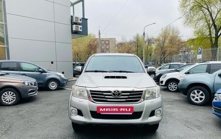 Toyota Hilux VII, 2012 год, 1 799 000 рублей, 2 фотография