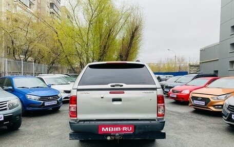 Toyota Hilux VII, 2012 год, 1 799 000 рублей, 5 фотография