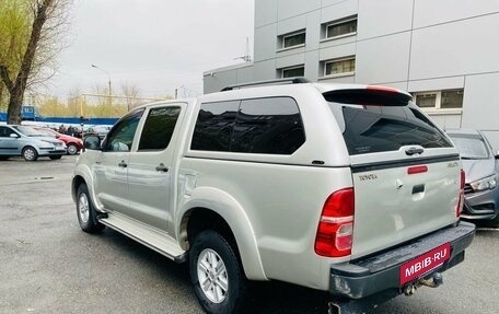Toyota Hilux VII, 2012 год, 1 799 000 рублей, 6 фотография