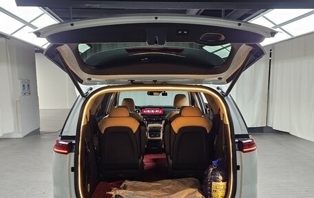 KIA Carnival, 2022 год, 4 070 112 рублей, 11 фотография