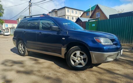 Mitsubishi Outlander III рестайлинг 3, 2003 год, 579 000 рублей, 5 фотография