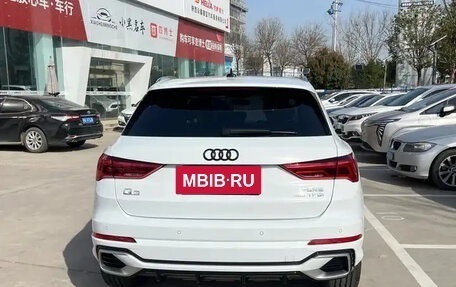 Audi Q3, 2022 год, 2 300 000 рублей, 5 фотография
