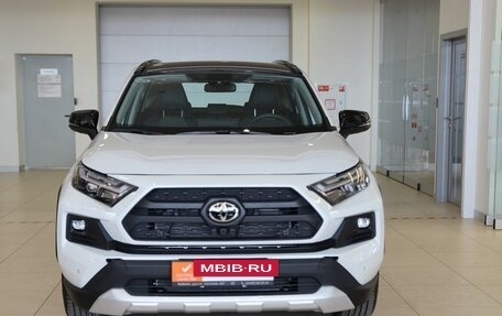 Toyota RAV4, 2024 год, 4 500 000 рублей, 2 фотография
