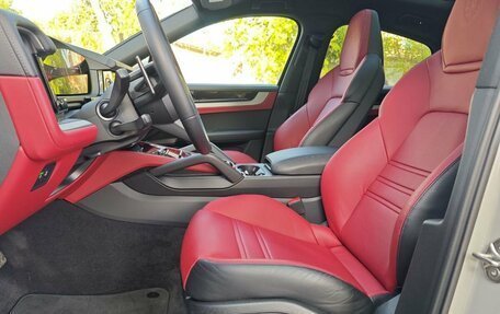 Porsche Cayenne III, 2023 год, 16 490 000 рублей, 14 фотография