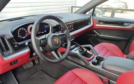 Porsche Cayenne III, 2023 год, 16 490 000 рублей, 10 фотография