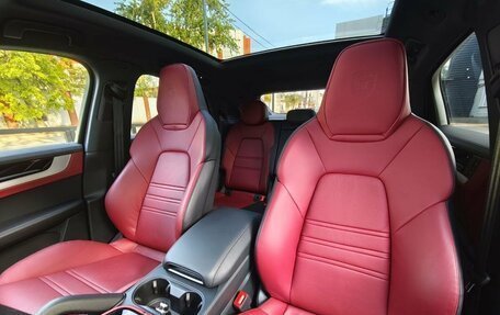Porsche Cayenne III, 2023 год, 16 490 000 рублей, 15 фотография