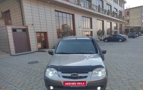 Chevrolet Niva I рестайлинг, 2016 год, 800 000 рублей, 1 фотография