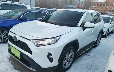Toyota RAV4, 2021 год, 2 820 000 рублей, 1 фотография