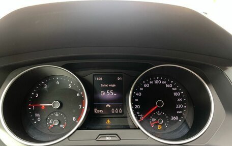 Volkswagen Tiguan II, 2021 год, 2 499 000 рублей, 11 фотография